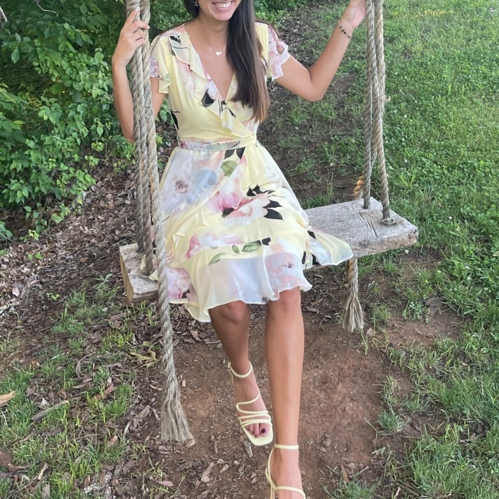 Yellow dress